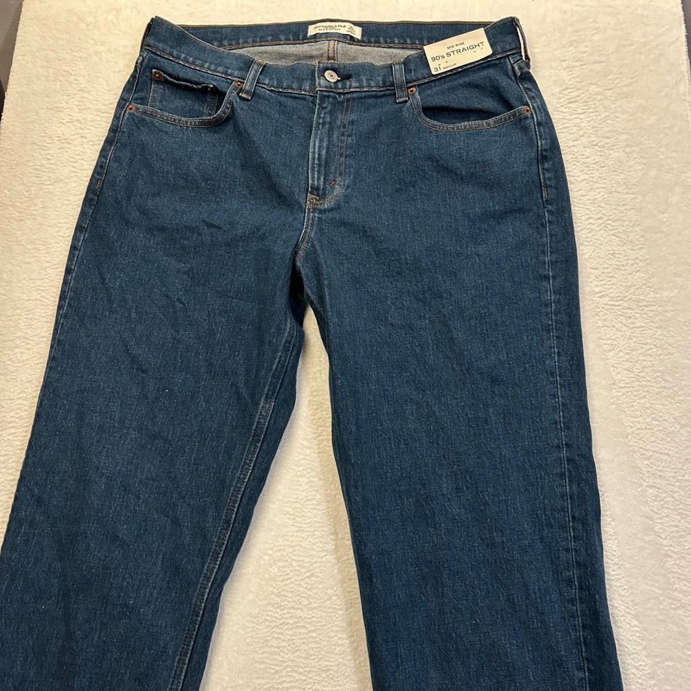 Abercrombie & Fitch 90s Straight Jeans Mid Rise Women 31 Dark Wash Side Slit NWT